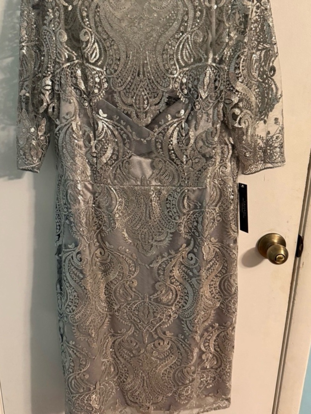 Tahari ASL Silver Sequin Lace Dress – Size 16 – NWT